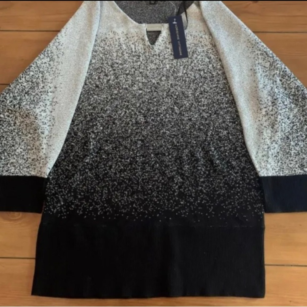 Adriene Vittadini Top Light Sweater Medium